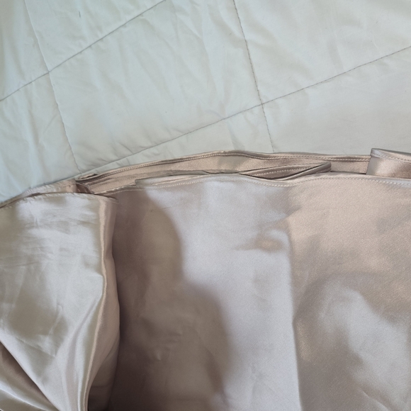 Amelia Couture Elegant Rose Gold Dress Size 16 - Picture 12 of 12